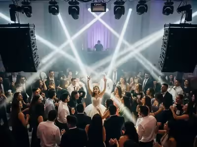 Renta de bocinas gran formato para XV anos - pista de baile con line array CDMX