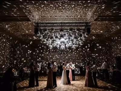 Renta de bolas disco para fiestas y eventos CDMX