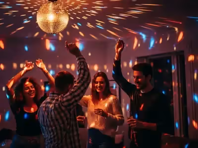 Instalacion de bola disco en salon de fiestas