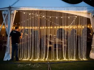 Cascada LED con efecto lluvia animado