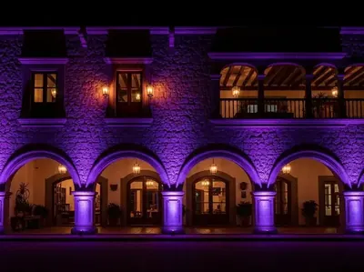 Renta de iluminacion arquitectonica en Condesa Roma