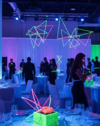 Transforma tu Fiesta con Canones LED RGBW en Mexico