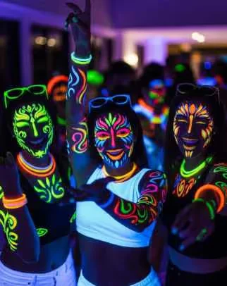 Luces Neon para XV Años en CDMX: Ilumina Tu Fiesta