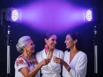 Control DMX profesional para canones de luz negra en eventos especiales