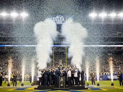 Cañón de confeti CO2 Big Blaster - Celebración de campeonato en estadio con confeti CDMX