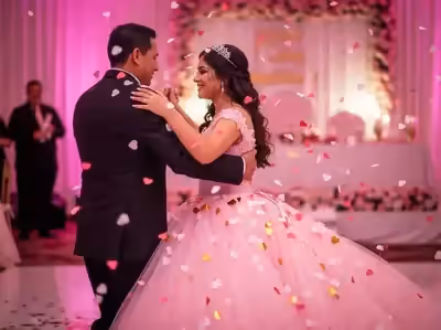 Paquete Multi-Momento confeti - Baile padre e hija en XV años con lluvia de papelitos CDMX