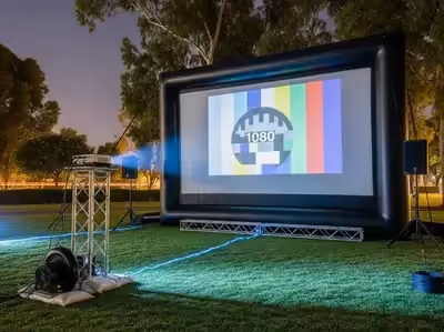 Renta de pantalla inflable para cine y eventos