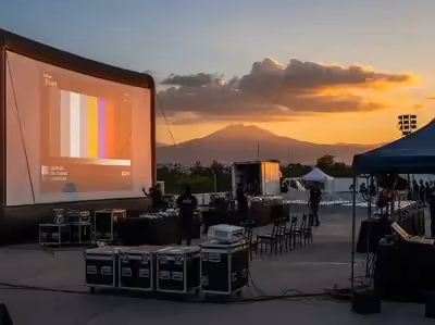 Pantalla inflable de 12 metros