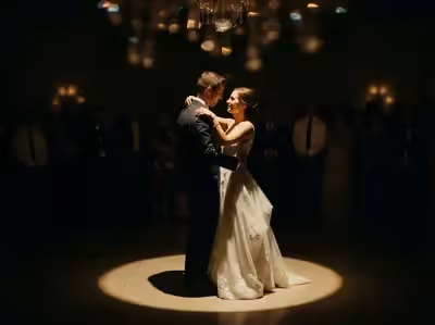 Seguidor LED 350W compacto para salón de bodas con candil - primer baile novios CDMX