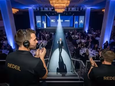 Seguidor para pasarela y premiaciones de gala - operadores profesionales iluminación eventos CDMX